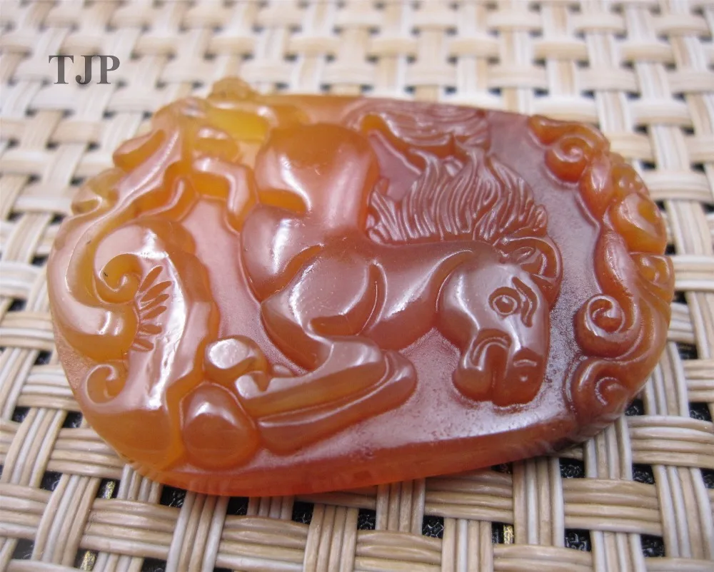 Натуральный HUANGLONG jade isabelline carven lucky Китайский Зодиак Лошадь Подвеска с