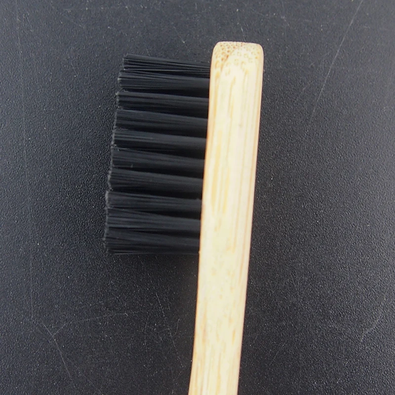 Зубная щетка DR.PERFECT 12 шт. с черной столешницей бамбуковой белой щетиной мягкой