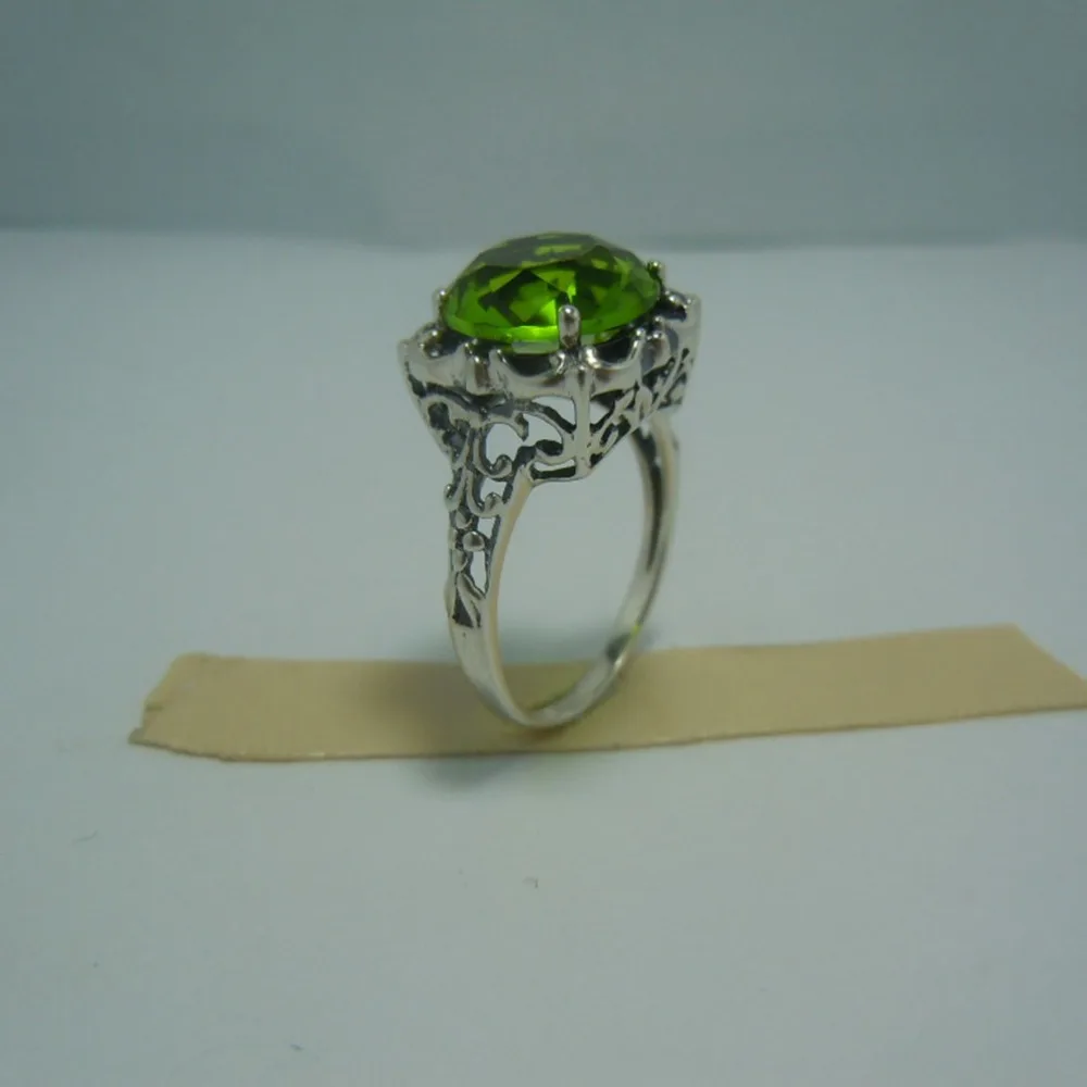 Free shipping DIY customizable elegant temperament olive green gem of ancient silver ring | Украшения и аксессуары