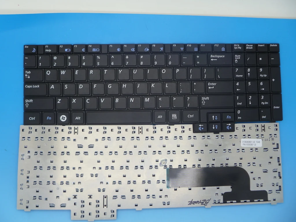 

Laptop Keyboard For Samsung NP-X520 NPX520 X520 English US BA59-02582A V106360BS1 US black New