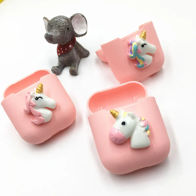 Силиконовый чехол для наушников Apple Airpods с единорогом противоударный AirPods