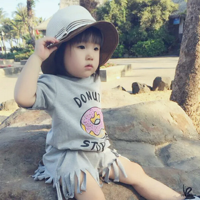 Лето стиль мать дочь соответствующие платья хлопок письмо пончик печать мода