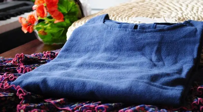 Асимметричная 2017 Осенняя Базовая свободная футболка с круглым вырезом короткая