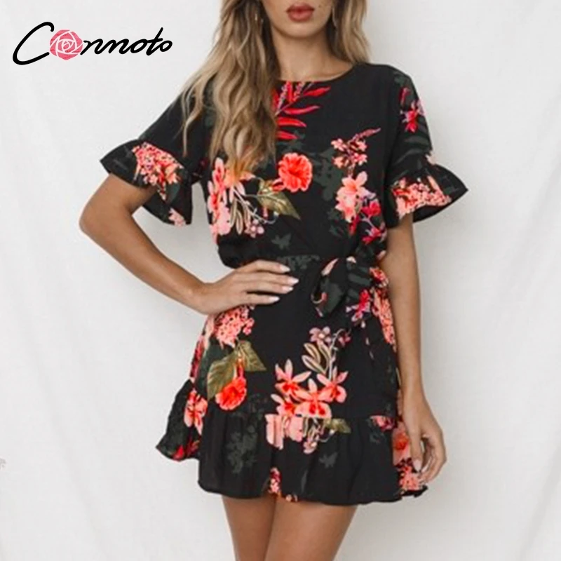 Conmoto Повседневное короткое платье с цветочным принтом летнее круглым воротником