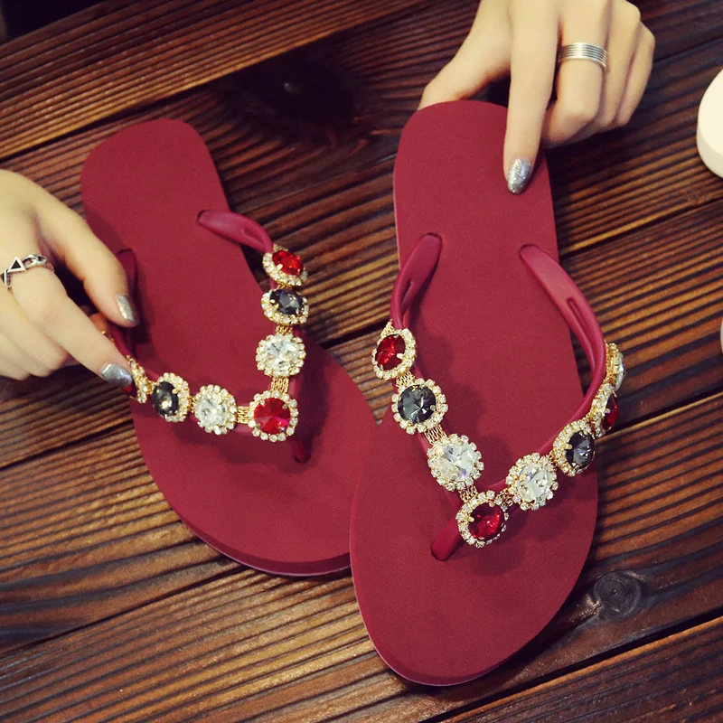 Летние вьетнамки женские сандалии на плоской подошве блестящие Вьетнамки со