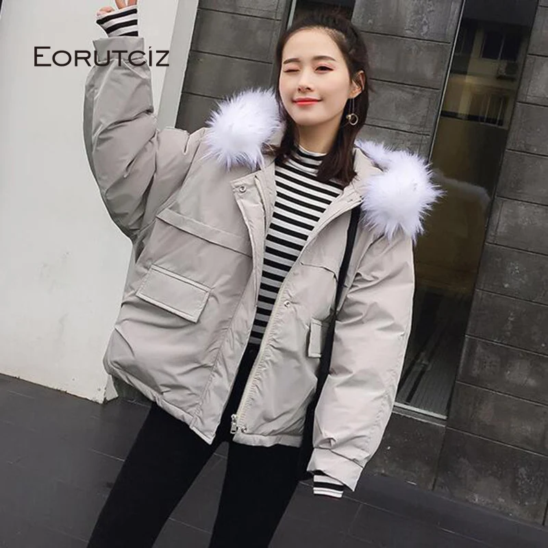 Куртка бомбер EORUTCIZ женская утепленная короткая парка с мехом и капюшоном теплая