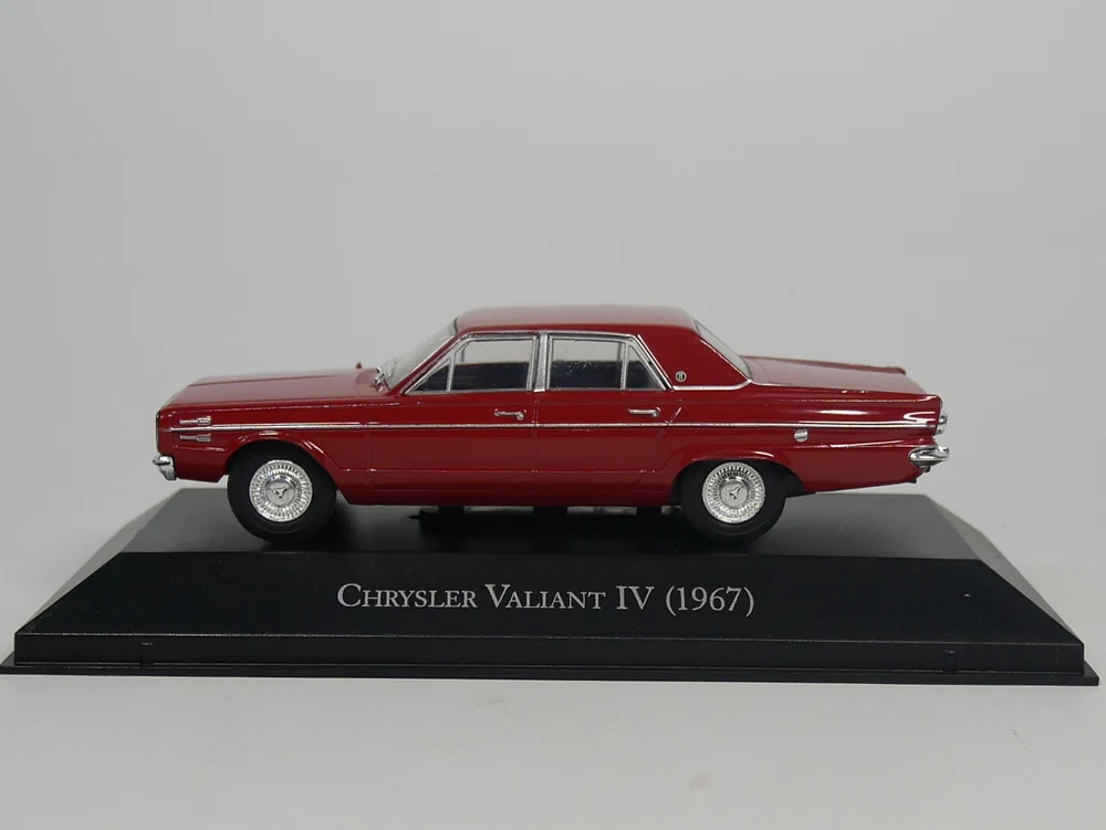 Ixo 1:43 Chrysler Valiant IV 1967 литая модель автомобиля