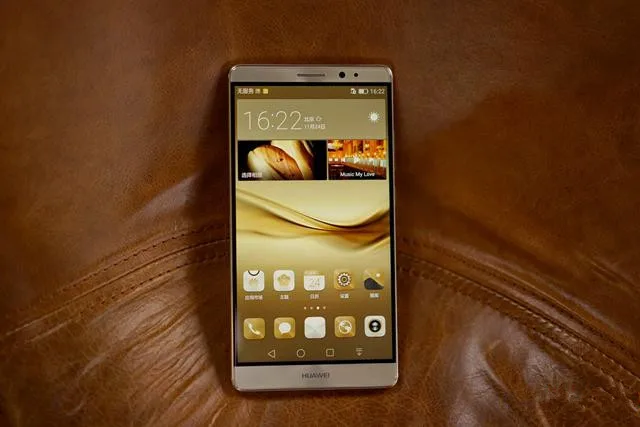 HuaWei Mate 8 смартфон с 5 99-дюймовым дисплеем восьмиядерным процессором Kirin 950 ОЗУ 4 Гб