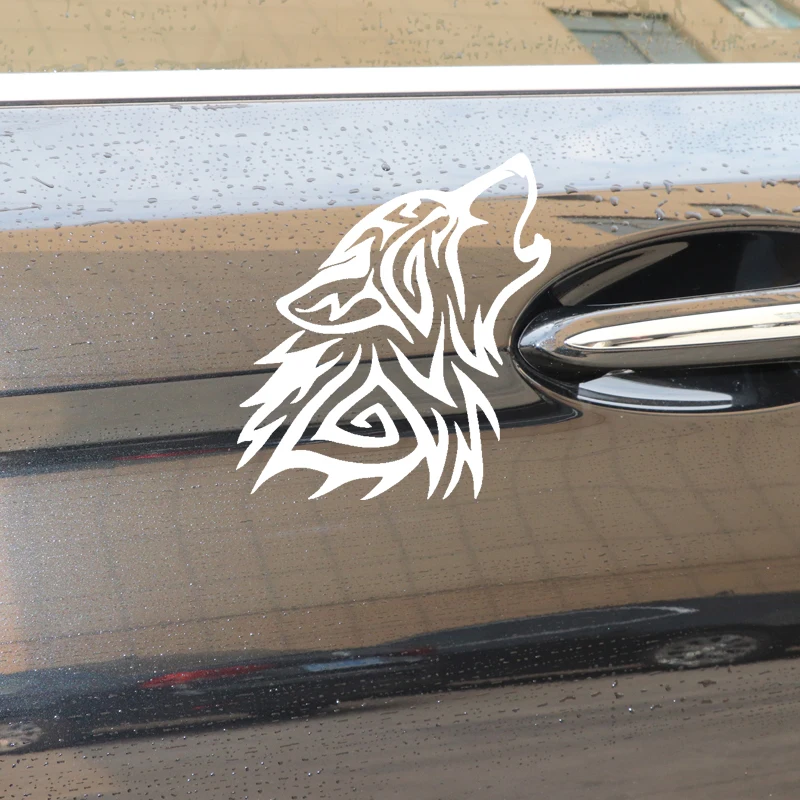 YJZT 14.4CM*15.8CM The Roaring Wolf Modelling Car Sticker Vinyl Decal Black/Silver C4-1013 | Автомобили и мотоциклы
