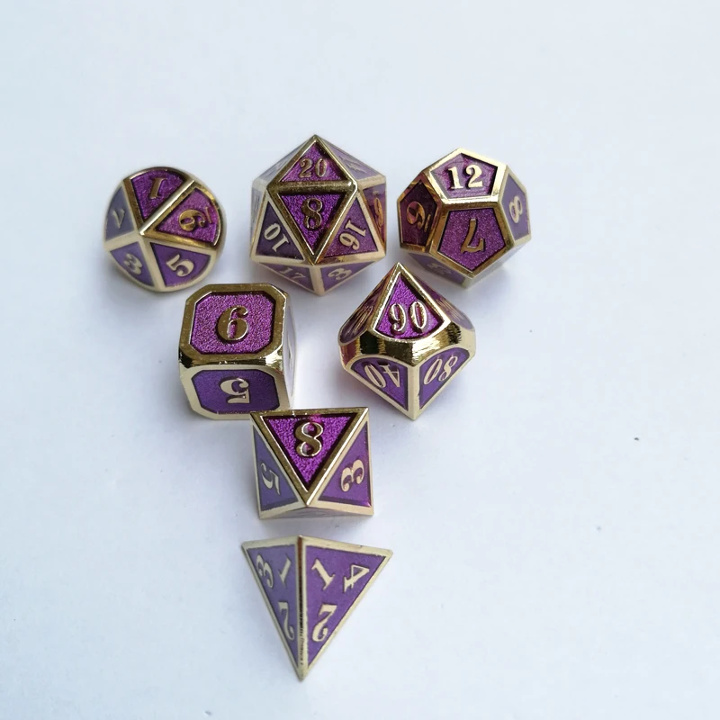 Фабрика экспортирует 7 шт./набор креативных ролевых игральных костей D& D металлические игральные кости хром прозрачный фиолетовый