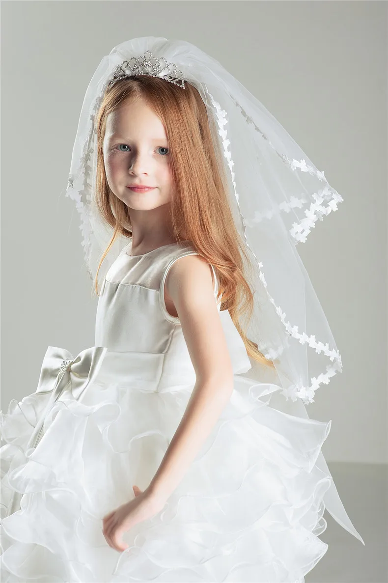 Прекрасный Белый Кружева Аппликация Дети Корона Veil Для Свадьбы Два слой Короткие Девушки Цветка Вуаль Тиара