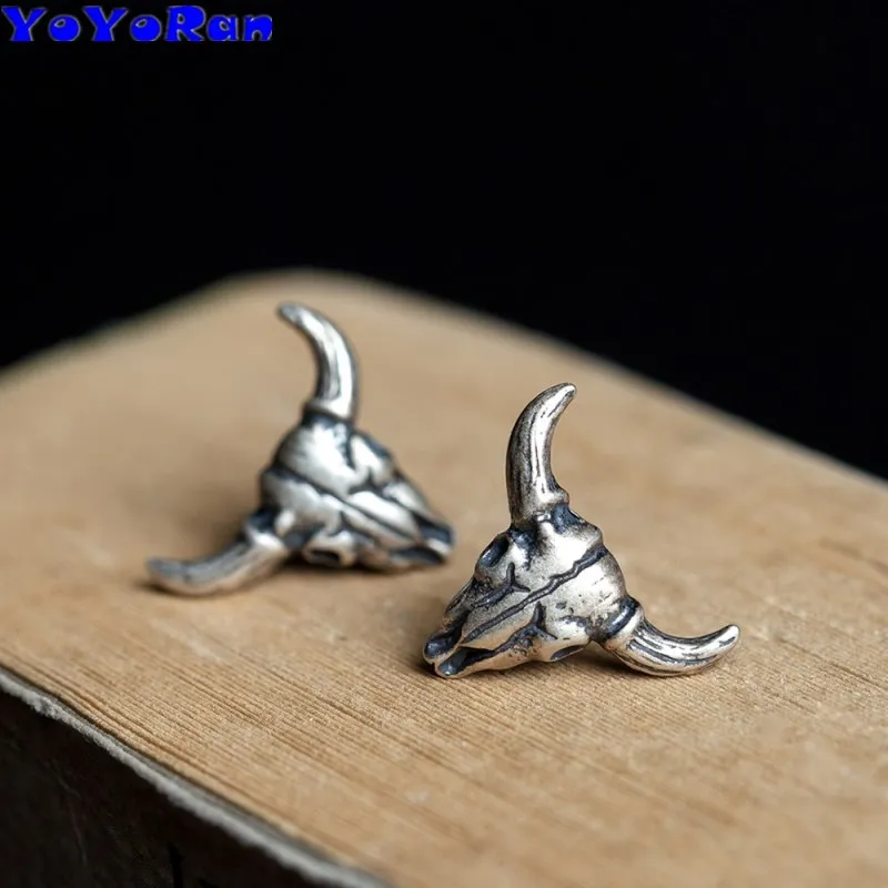Серьги-гвоздики в виде коровьей головы 1 шт. из серебра 925 пробы серьги-гвоздики