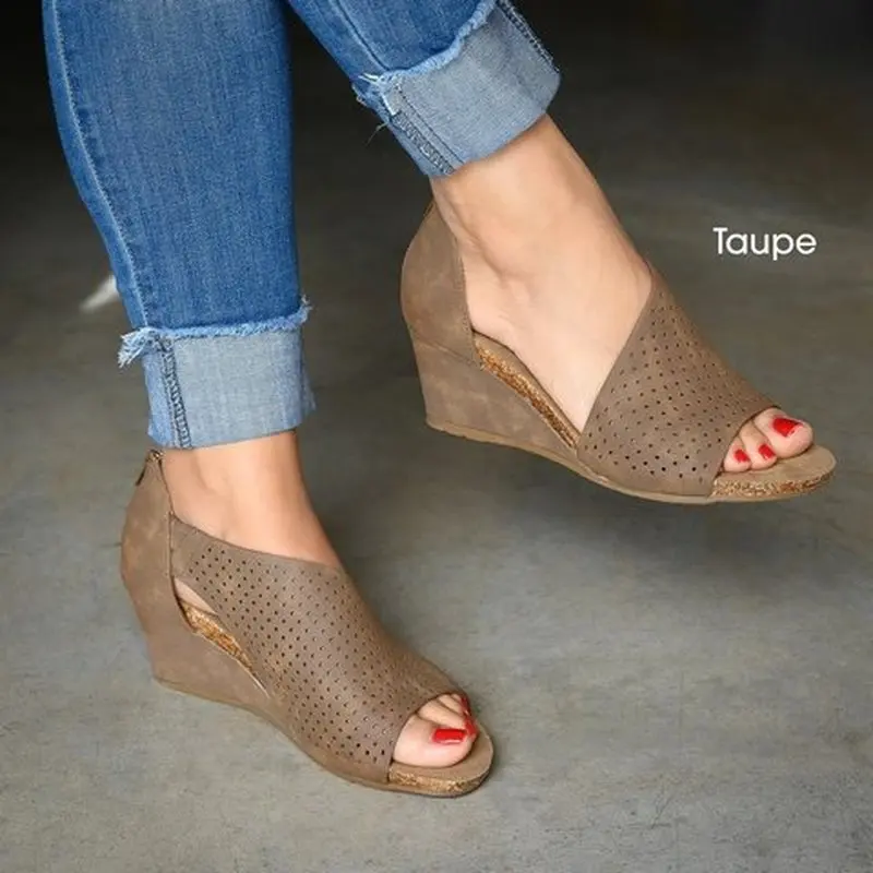 Sandalias mujer/женские летние пляжные сандалии мягкие туфли на высокой танкетке с