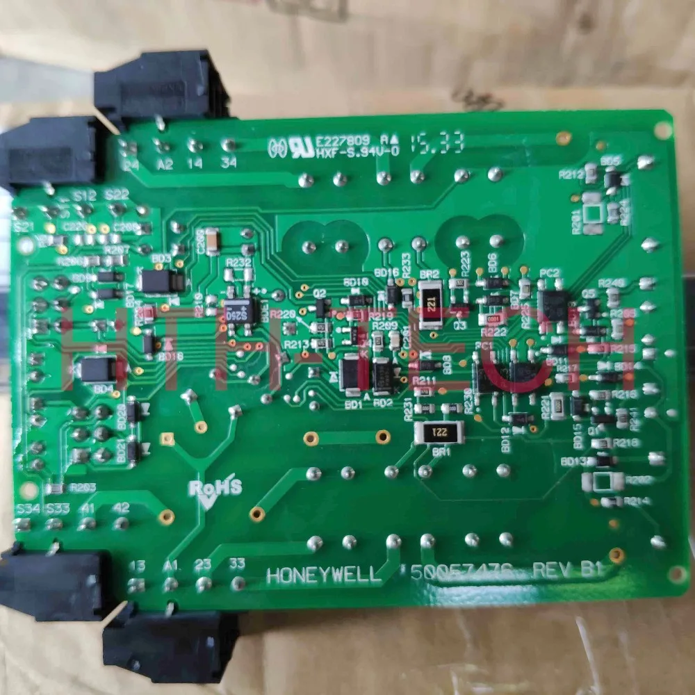 SR6B6K21 релейный модуль безопасности 5A 250VAC E227809 HXF S.94V 0 50057476|Реле| |