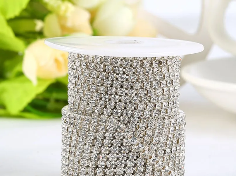 

1 meter Glass Rhinestone Chain Trimmings Silver Colour Setting foiled 3mm Crystal / AB
