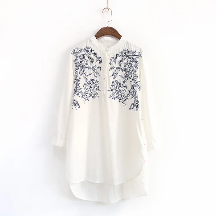 2017 Spring and Summer Fresh Women's Vintage Stand Collar Pullover Embroidery Branches Medium-long White Long-sleeve Shirt |