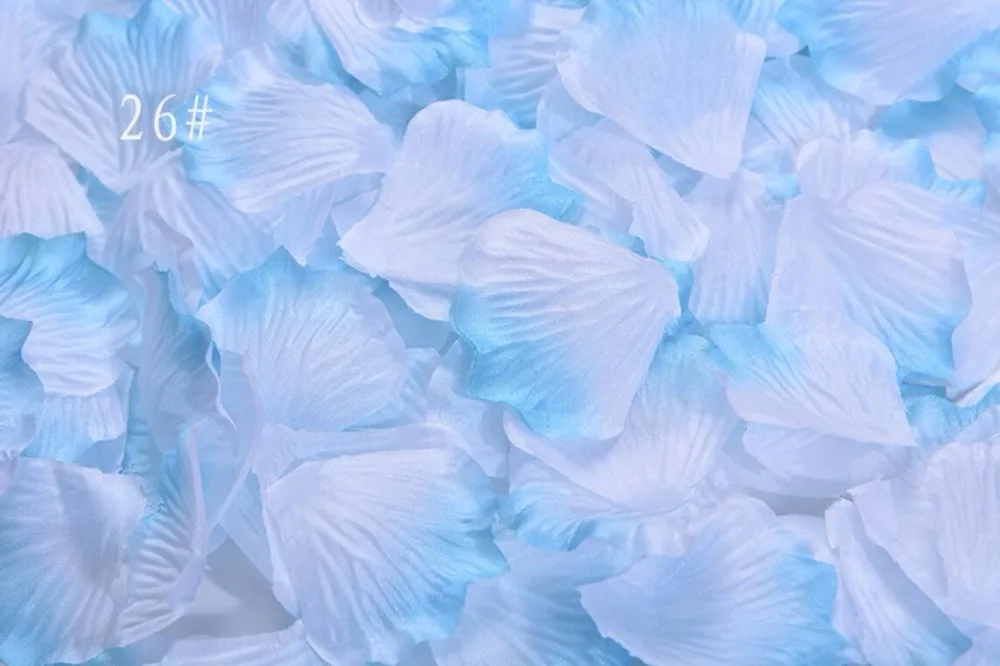 

5,000pcs 4.5*4.5cm Gradient White+Sky Blue Rose Flower Leaves Petals For Wedding Party Holiday Venue Decoration Color-26