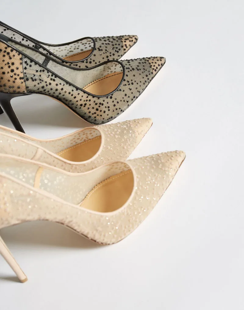 Шикарные черные туфли лодочки на высоком каблуке с кружевным плетением стильные