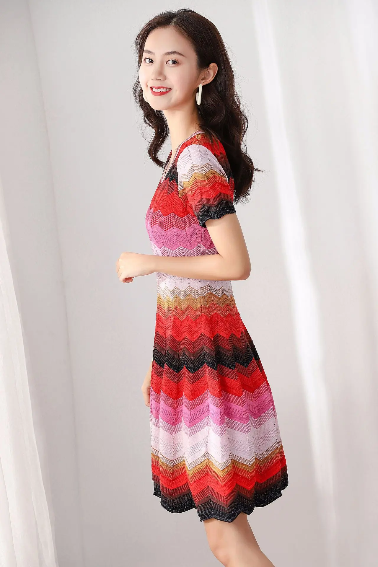 Micosoni Italian Style Summer New Gorgeous Color Stripes Golden Thread Insert Knit Short Sleeve Red Pink Sweater Dresses
