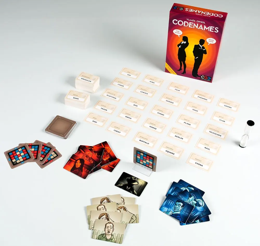 Семейная настольная игра Codenames | Игрушки и хобби