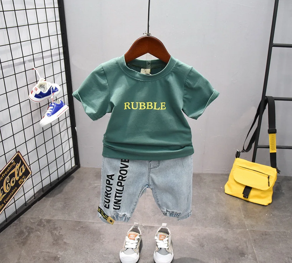 Футболка с коротким рукавом и джинсовые шорты для мальчиков 2-7 лет | Детская