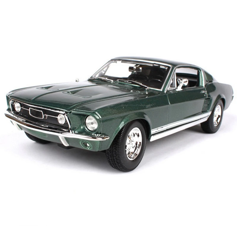 Детская Модель автомобиля игрушки 1/18 масштаб 1967 GTA Fastback мышечные модели черный/зеленый детские подарки для мальчиков коллекции
