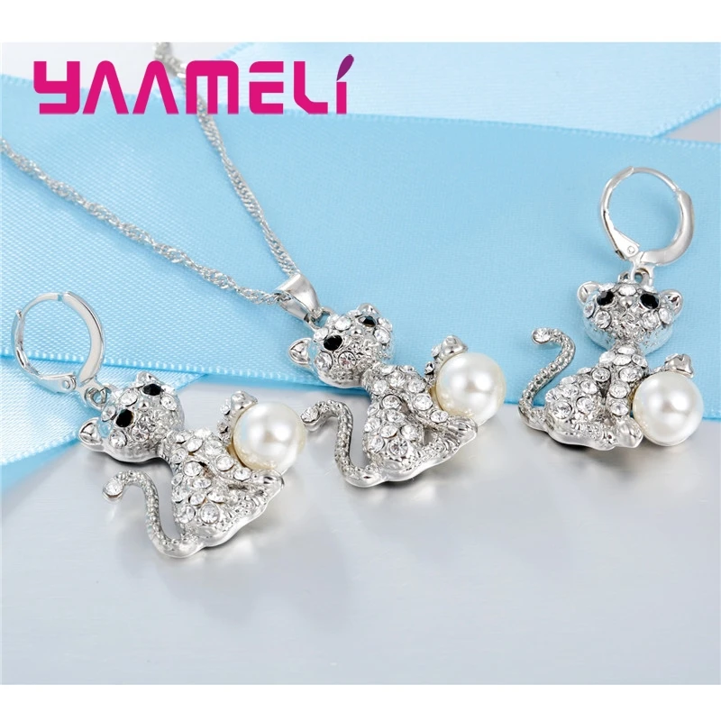 Изысканные роскошные серьги с подвеской в виде кота из кубического камня