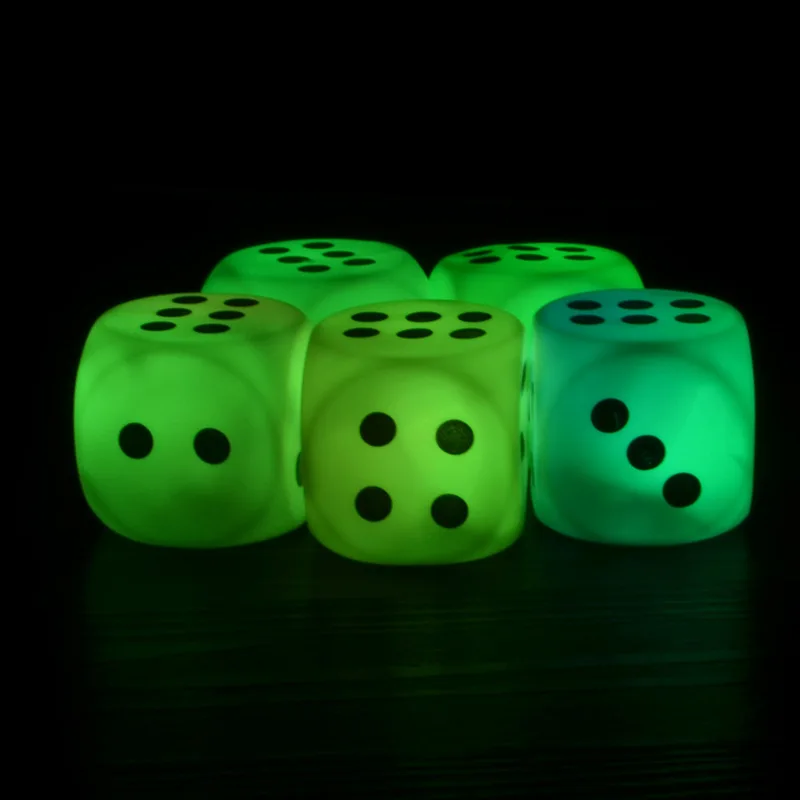 

Luminous Dice Couples Families Children Housework Game Fun Dice Christmas Novelty Lights for Event & Party Supplies 300pcs/Lot