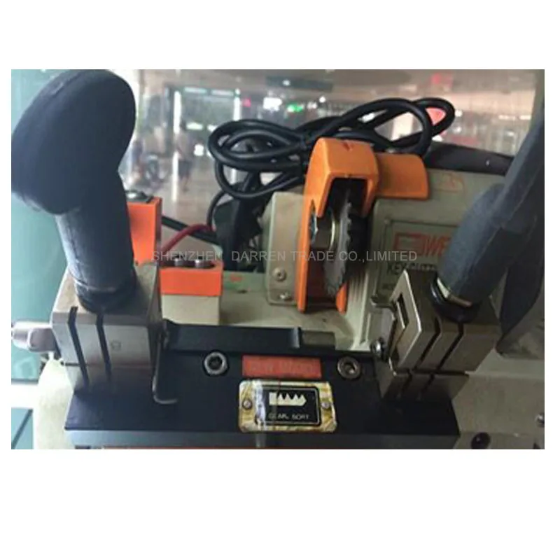 

Practical Key Cutting Machine 219A 40W Key Duplicating Machine Useful Key Machine Locksmith Tools
