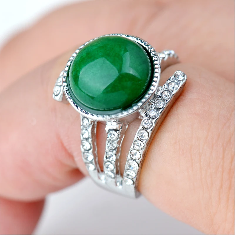 Женское кольцо с австрийским кристаллом винтажное серебряное зеленым яшменом в