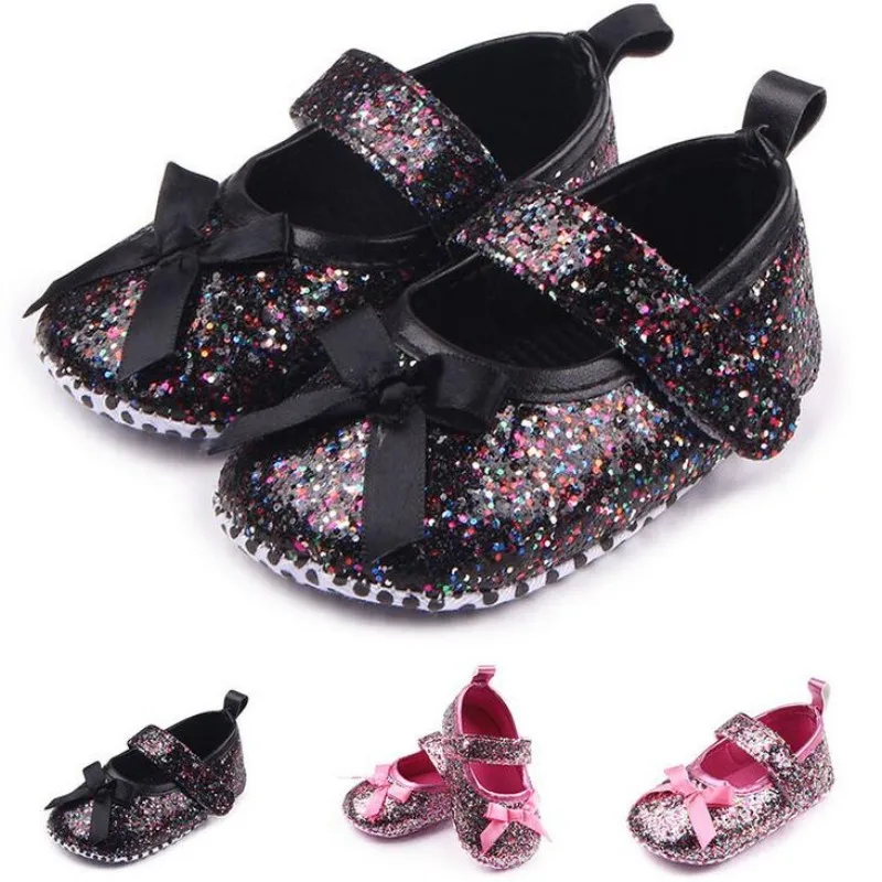 Новые детские туфли-балетки для маленьких принцесс Mary Jane с блестками и мягкой подошвой на первые шаги для новорожденных девочек в кроватке.
