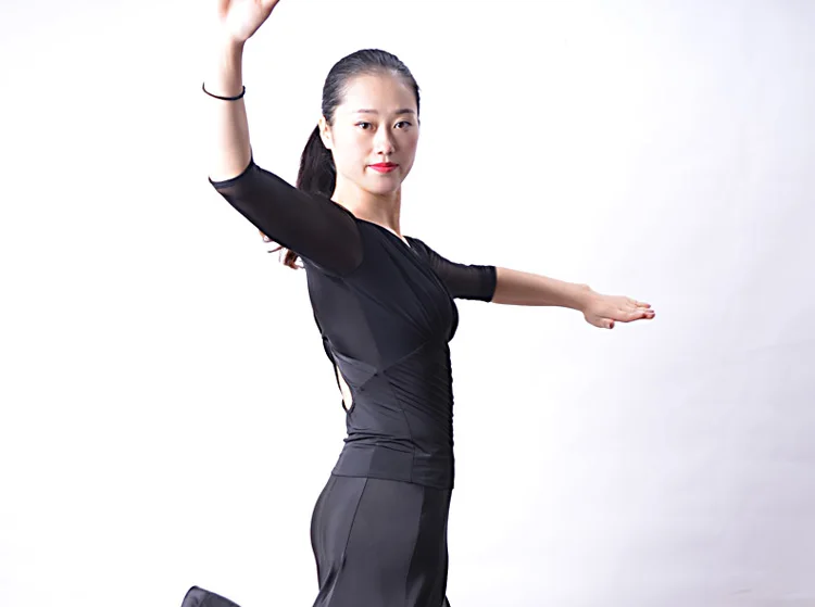 2017 Fashion Ballroom Black O-Neck Half sleeves sexy modern Latin dancing clothing top for women/female/girl New Tango costume |