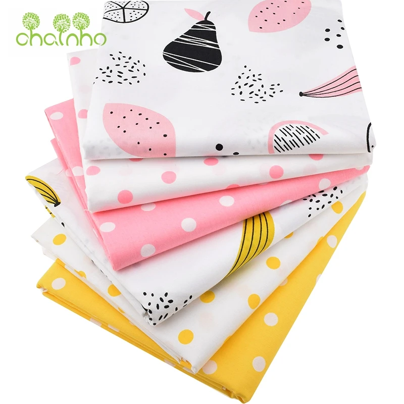 

6pcs/Lot,Twill Cotton Fabric Patchwork Cartoon Tissue Cloth Of Handmade DIY Quilting Sewing Baby&Children Sheets Dress Material