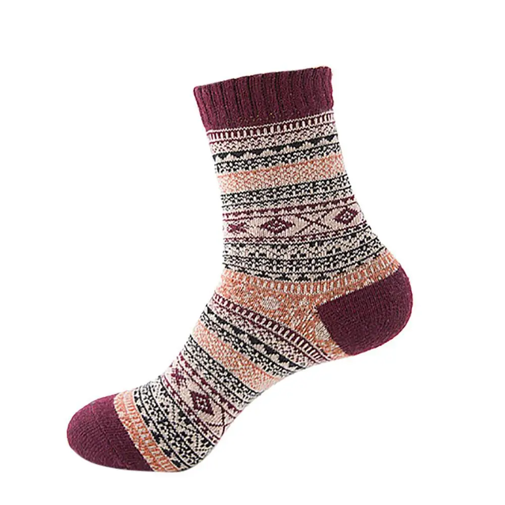 WE Socks Women Winter Womens Vintage Winter Geometry Print Soft Warm Thick Cold Knit Wool Crew Socks Comfortable Mujer Invierno 10 - Цвет: WE