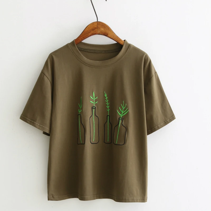 

Nice Vogue New Style Embroidery Little Fresh Easy Casual Clothes Pleasant Circular Collar Short Sleeve