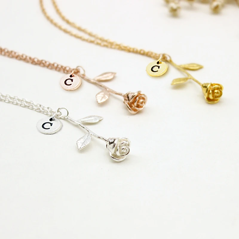 N ~ Z буквы изысканные резьба розы Цепочки и ожерелья Мини цветок колье Модные