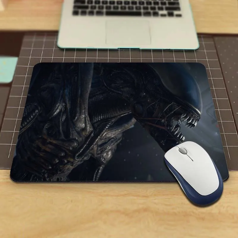 18x22cm Maiyaca Alien isolation Durbale Мышь площадку для Размеры 18*22 см и 25*29 см - Цвет: 18x22cm