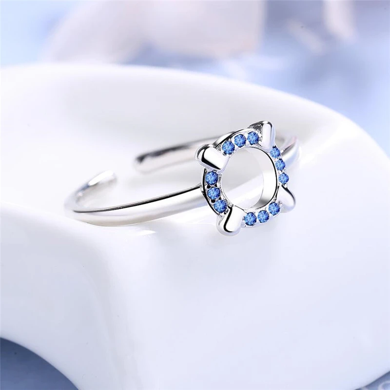 Женские кольца с геометрическим узором цирконием крутыми синими кристаллами 925
