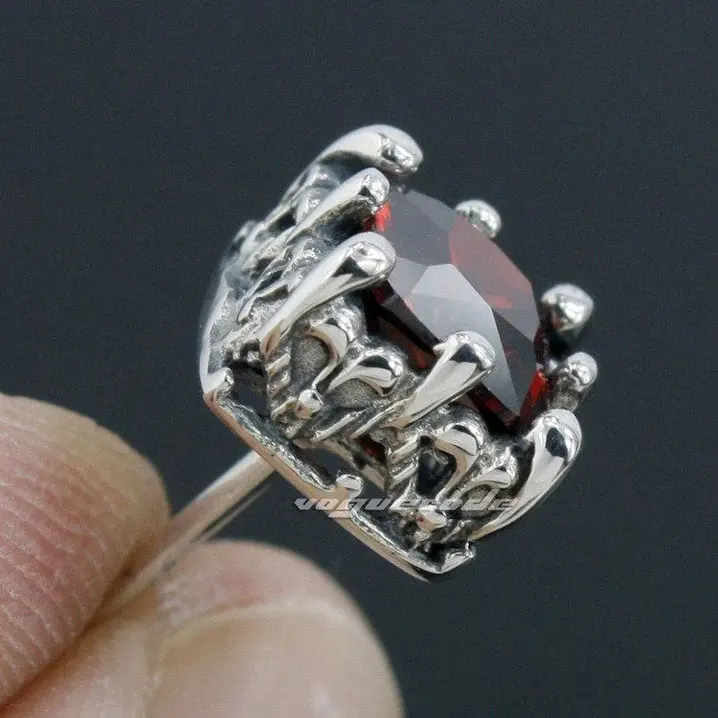 Серьги гвоздики мужские из серебра 925 пробы с темно красным фианитом|fashion stud