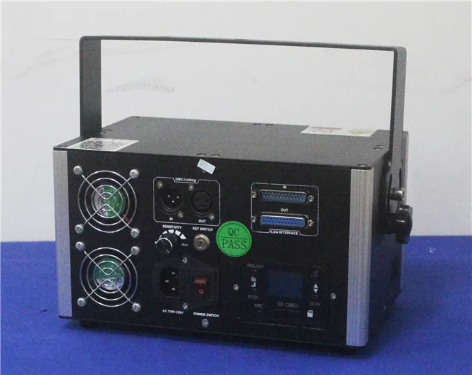 СВЕТОДИОДНЫЙ полноцветный мини диско лазерный проектор 2 Вт луч пламени 3d