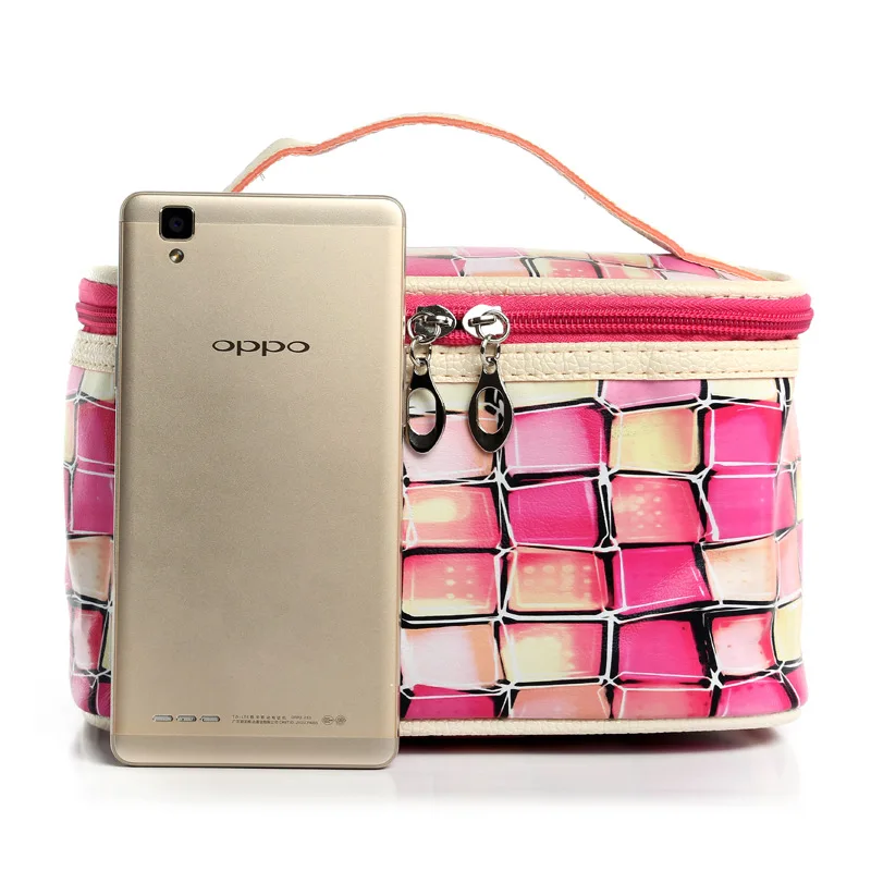 

Cosmetic Box 2018 New Female Quilted Professional Cosmetic Bag Women's Large Capacity Storage Handbag Travel Toiletry Makeup Bag