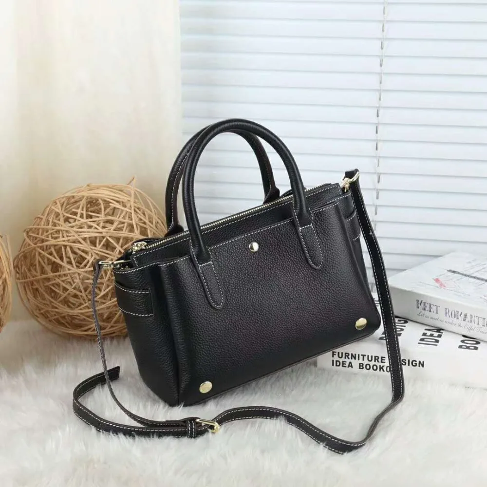 Сумка тоут из натуральной кожи саквояж на плечо с крыльями вместительный