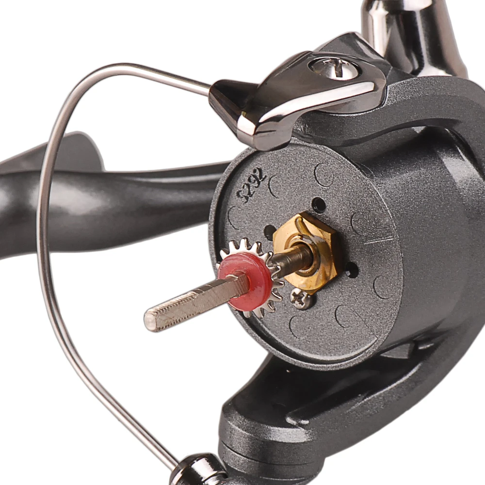 DAIWA CF 3000SR 4000SR 3BB 5 3: 1 спиннинговая Рыболовная катушка алюминиевая + запасная