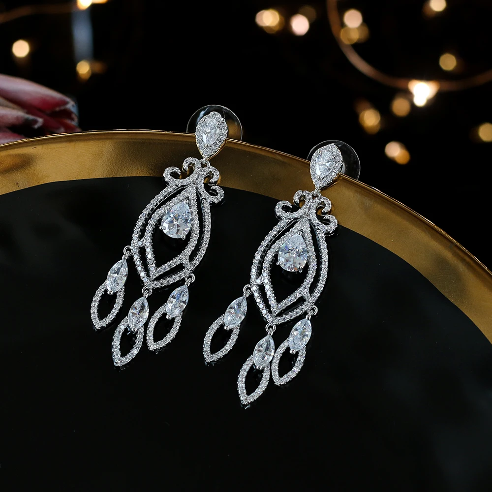 Gotas de agua de moda de lujo AAA циркон modelos femeninos novias pendientes colgantes post Бесплатно