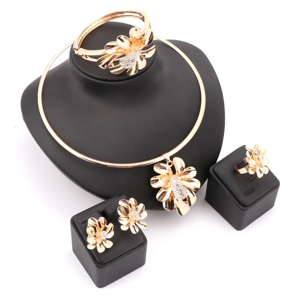 Женский ювелирный комплект из колье серёг кольца и кольца|african beads jewelry set|beaded setflower