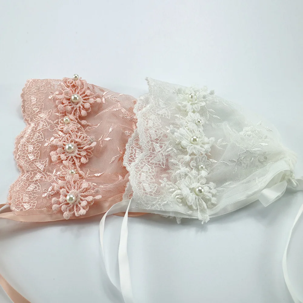 

2 шт./лот кружевная шляпка ручной работы для маленьких девочек с жемчужными цветами для фотосъемки реквизит Винтажный стиль шляпа для младе...