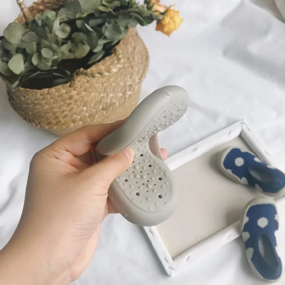 Нескользящие Детские домашние туфли Повседневные тапочки для маленьких