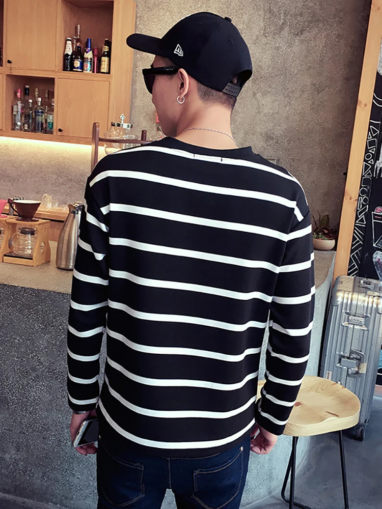 Линия полосатая футболка мужская Весенняя с длинным рукавом Повседневная