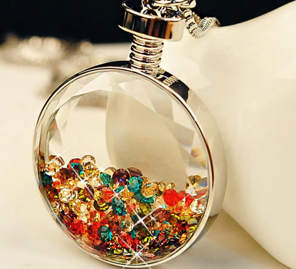 Хит Ретро стиль с золотыми и серебряными кристаллами в виде флаконов парфюма