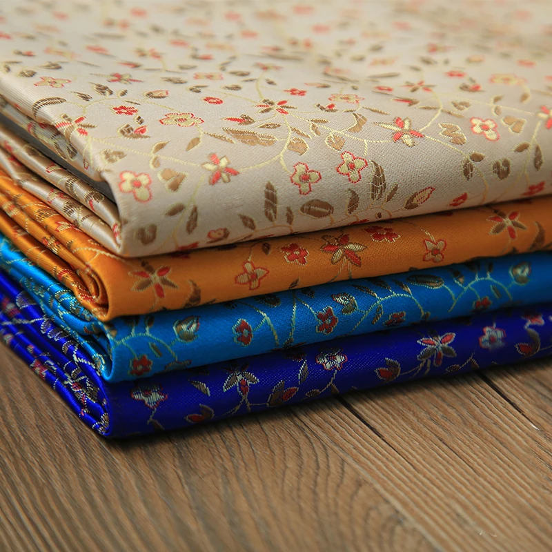 Жаккардовая ткань в японском стиле жаккардовая пряжа цвета металлик и золота